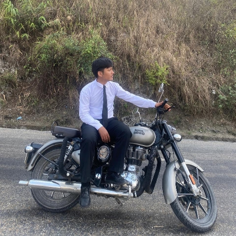 Hire Rijan Kc — Skill Development (e.g., Coding, Photography, Editing) YouTube creator for sponsorships