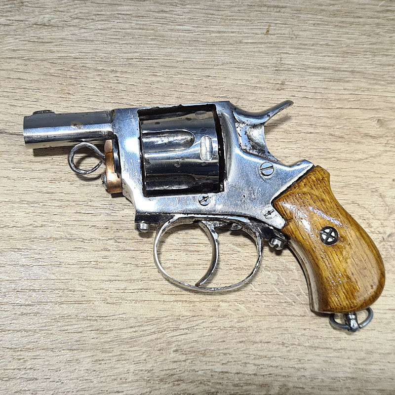 Restoration of antique