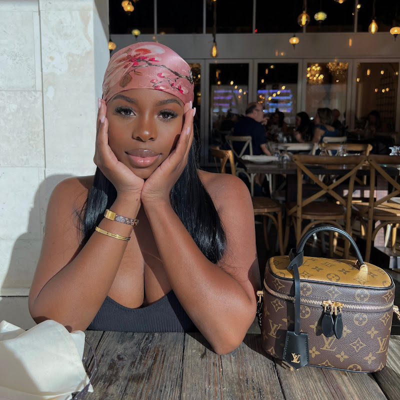 Shesyourfave