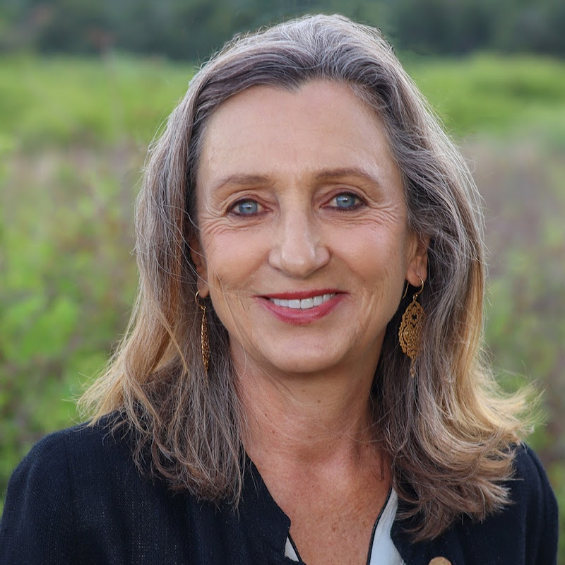 Dr. Angelika Maria Koch