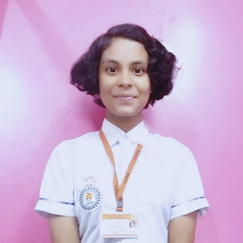 Hire Rishona Bhaduri — Theme Parks & Attractions YouTube creator for sponsorships