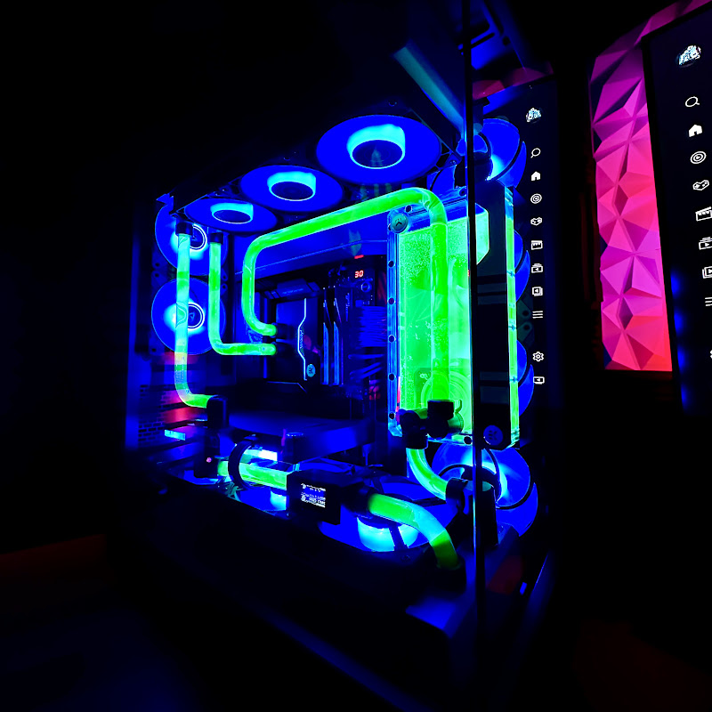 Optimized Hardware  Logo