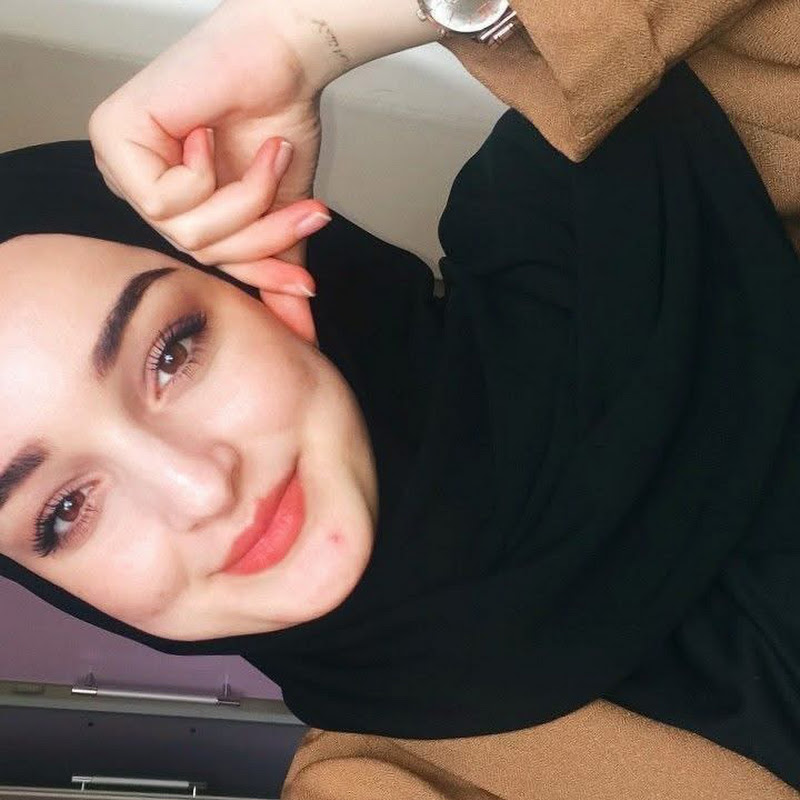 نجلاء المساوي FF