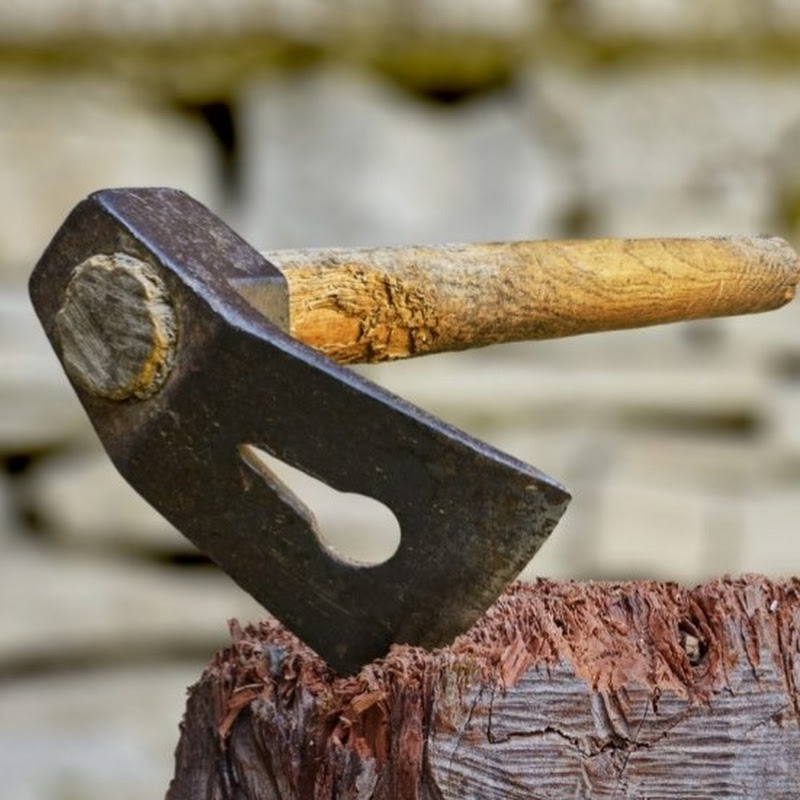 Carpenter Woodworking Logo