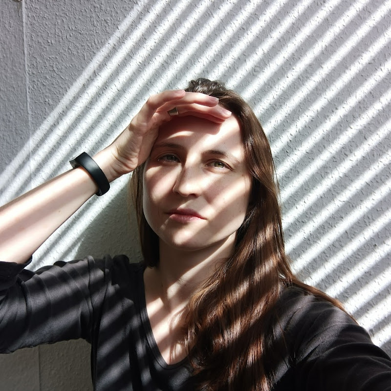 Репетиторка Настя Logo