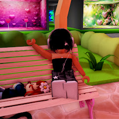 RainaPlaysRoblox Avatar