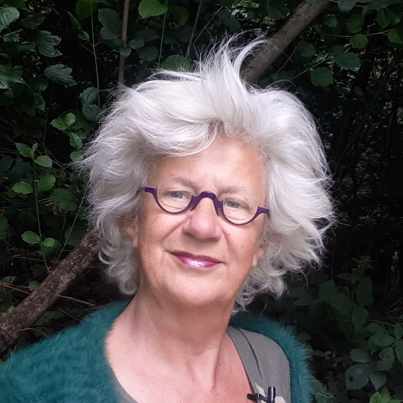 Mirjam Janse Transformational Coach, Medium