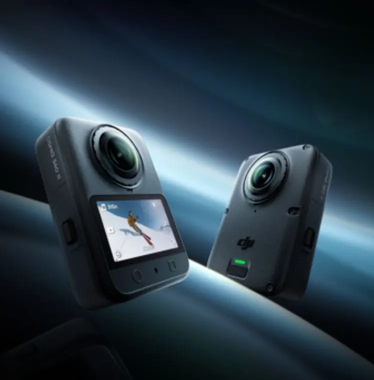 DJI Osmo 360 II: video 360° in 8K/60 fps e sensore HDR da 1”