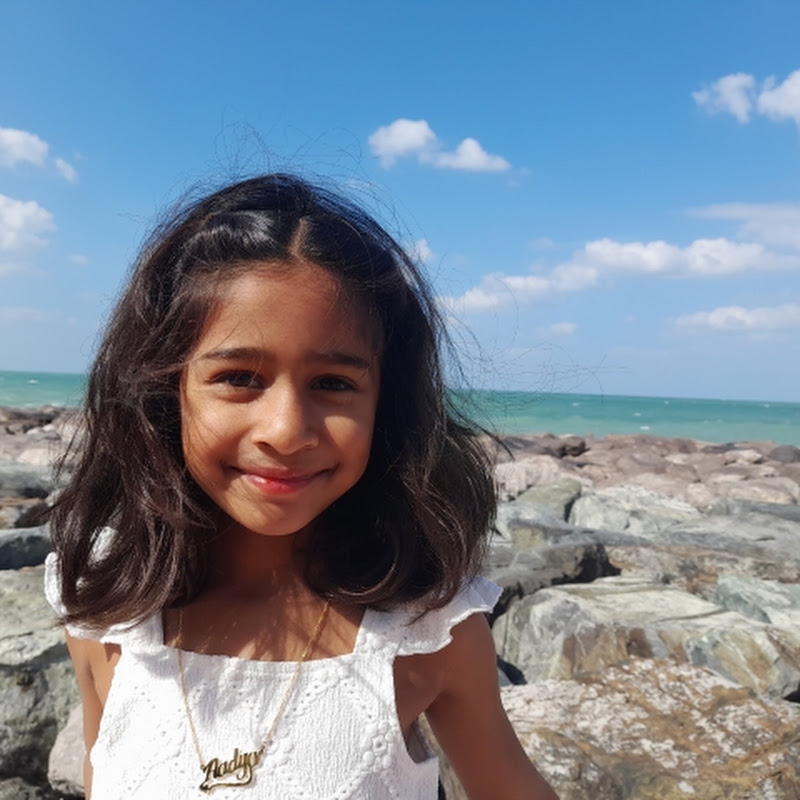 Aadya#rocking@Netherlands😎  avatar