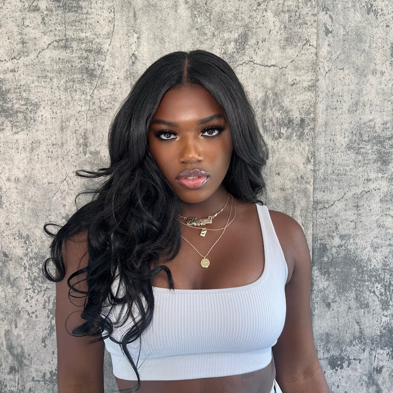 Ahmya IRL