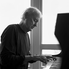 Bruce Hornsby - Topic