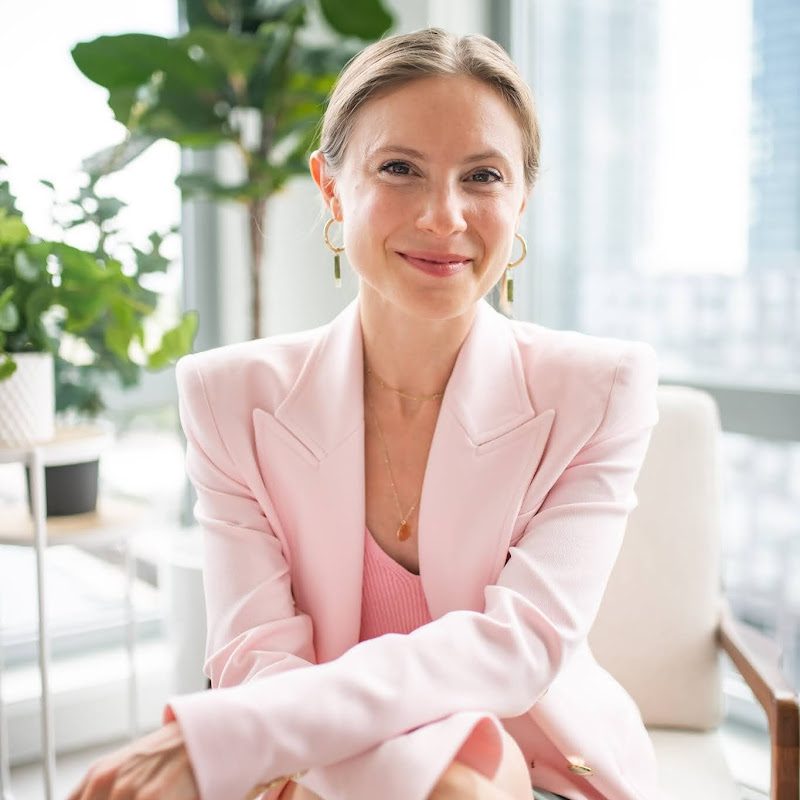 Dr Rachel Paul