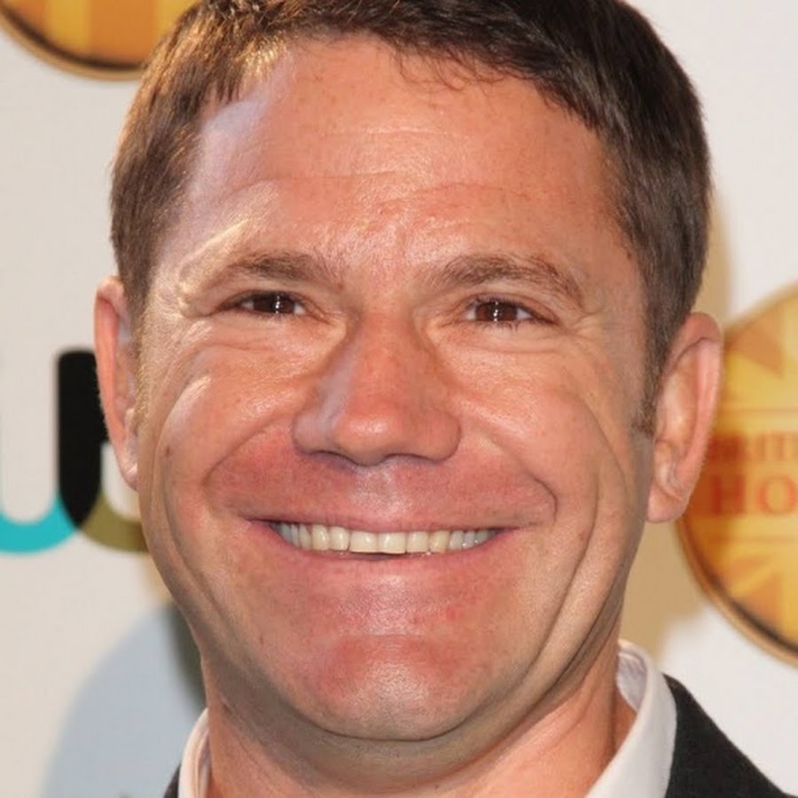 steve-backshall-topic-youtube