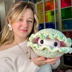 CrochetGrove net worth