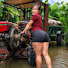 w-9TzcuMElU-channel-avatar-Female mechanic