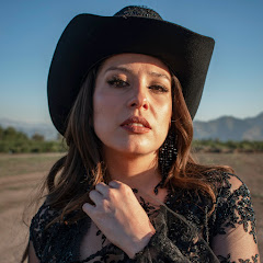 María José Quintanilla - Topic