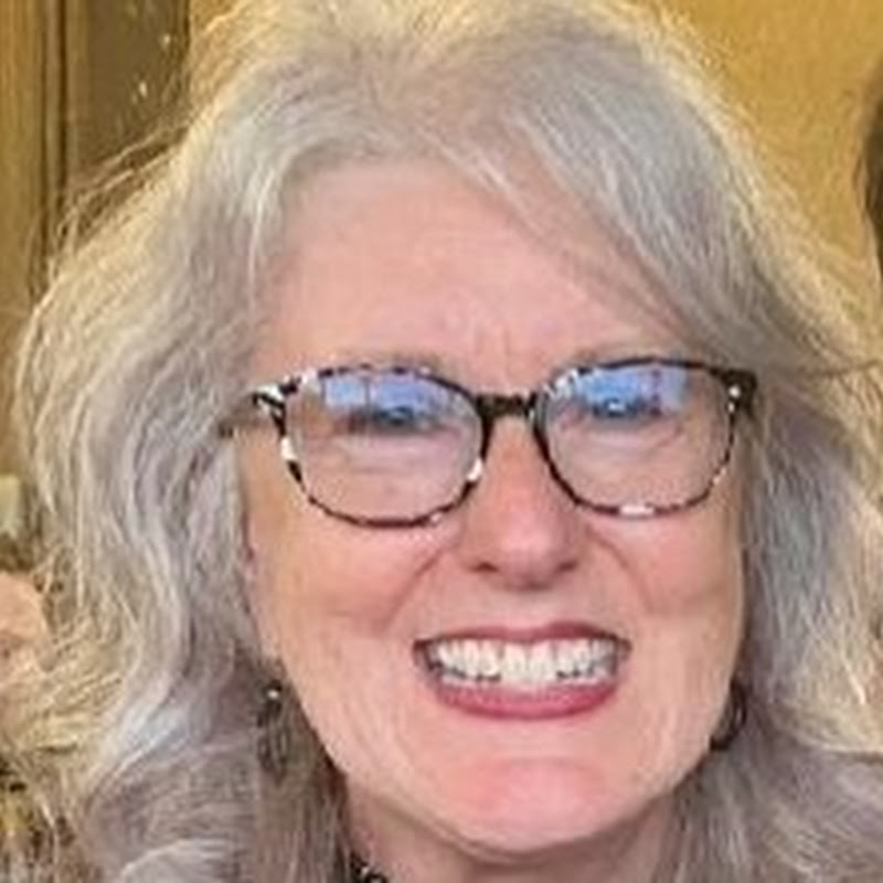 Julie Goldammer, Real Estate Maven