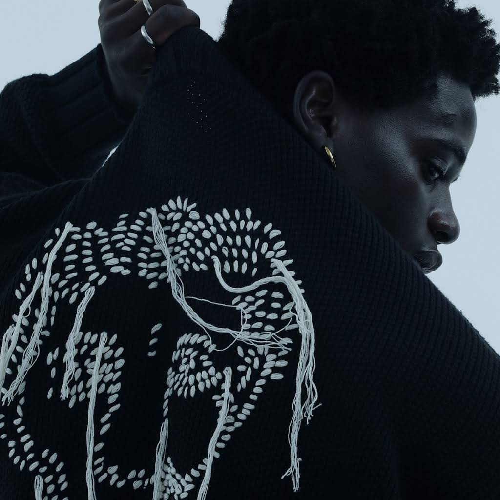 フェイクドキュメンタリーQ The Visit スウェット　Q10 来訪 FAKE DOCUMENTARY 