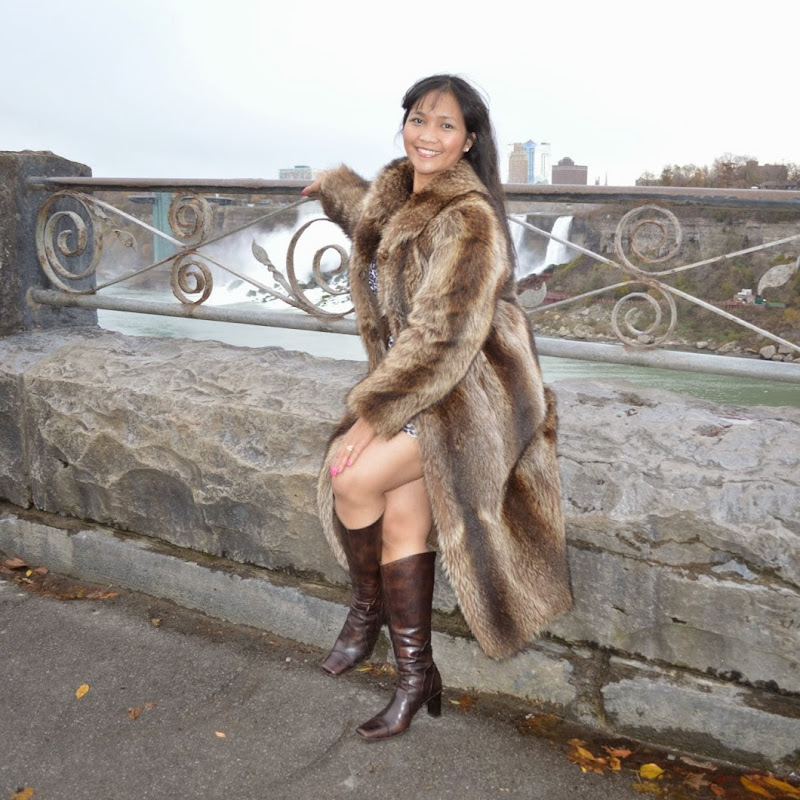 Pinay in Canada