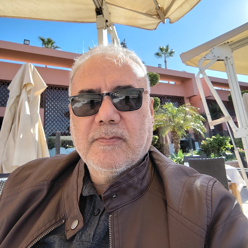 ابراهيم حجات خبير الأعشاب