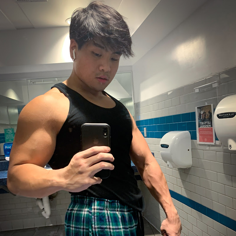 Alex Ho
