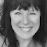 aGo2u6cTvmY-channel-avatar-Lisa Jones | Evolutionary Astrologer