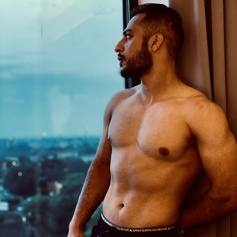 Dheeraj kaushik