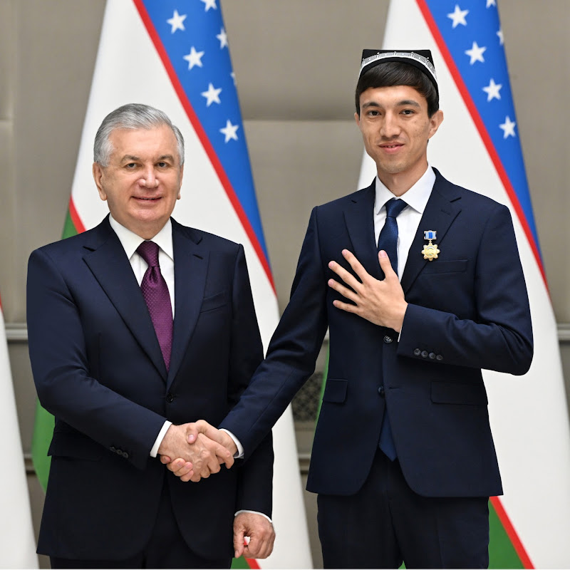 Painter Shohruh Suyunov .👨‍🎨