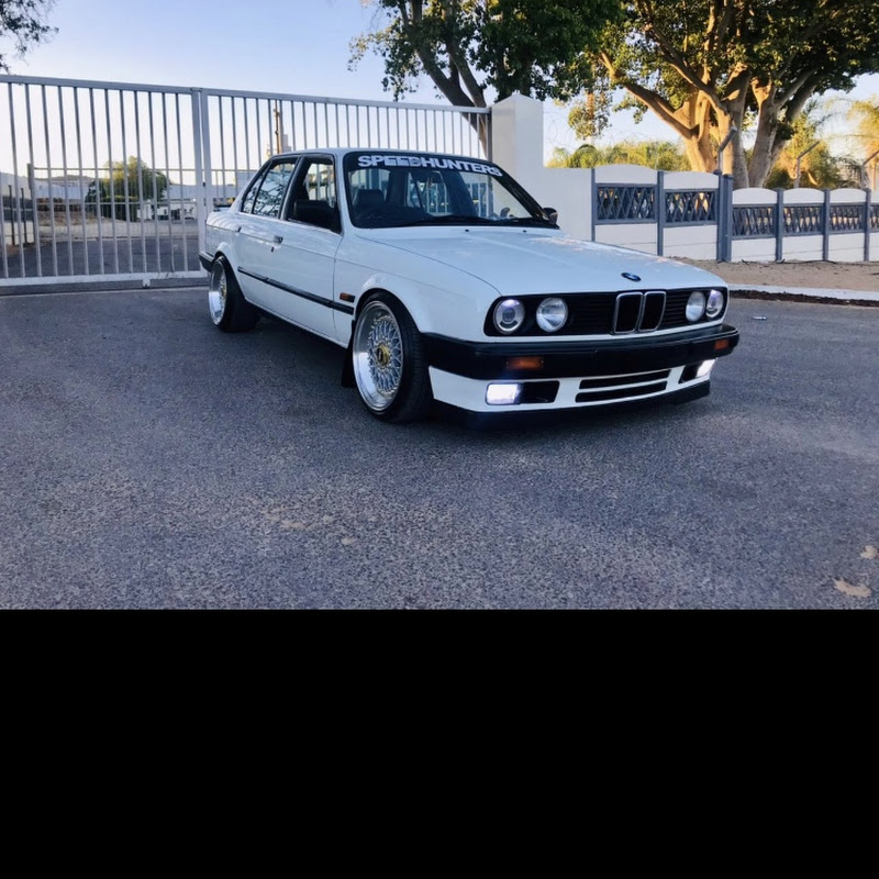 Robbie_325i