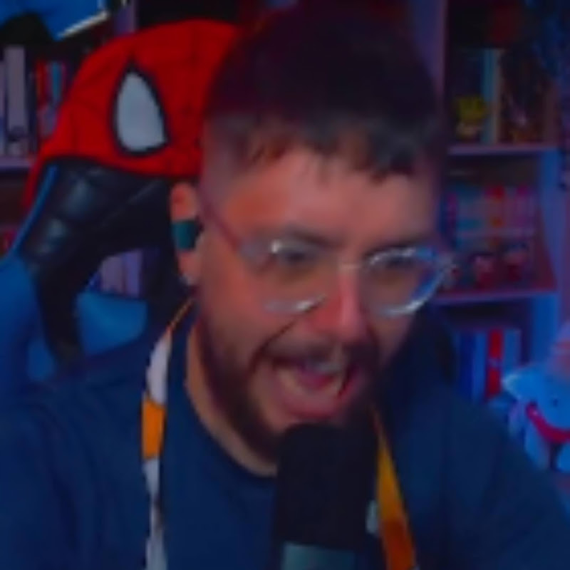 Hire RUI2S — Lifestyle & Vlogs YouTube creator for sponsorships