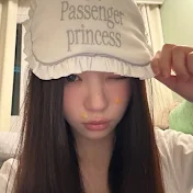 𝖺𝖾𝗋𝗂𝗂 ୨୧ ݁˖