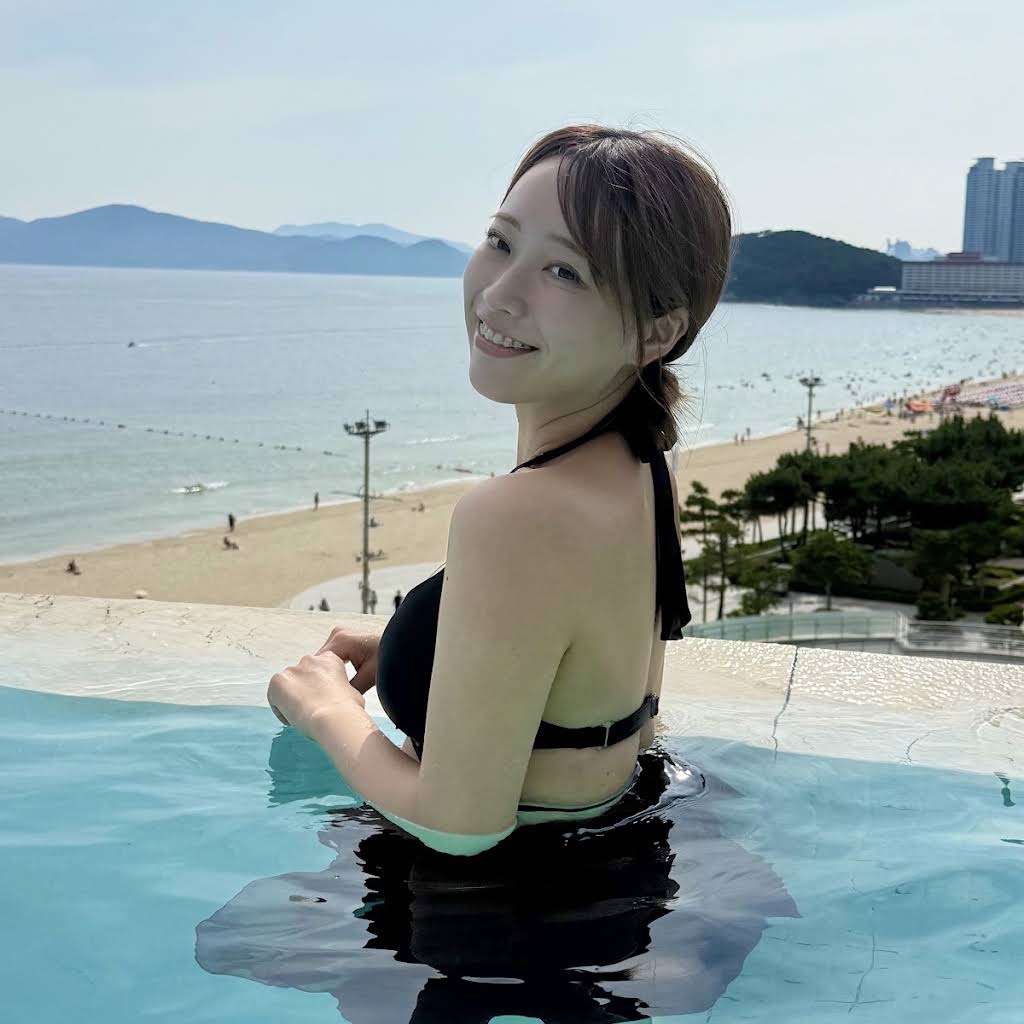 うざみ - YouTube
