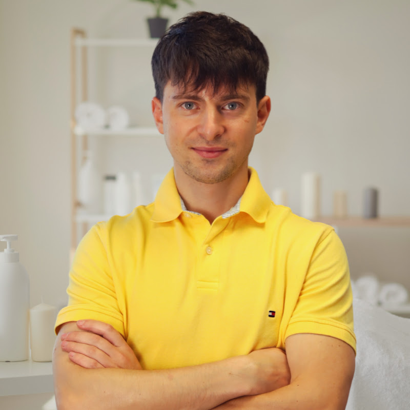 YellowTherapist 