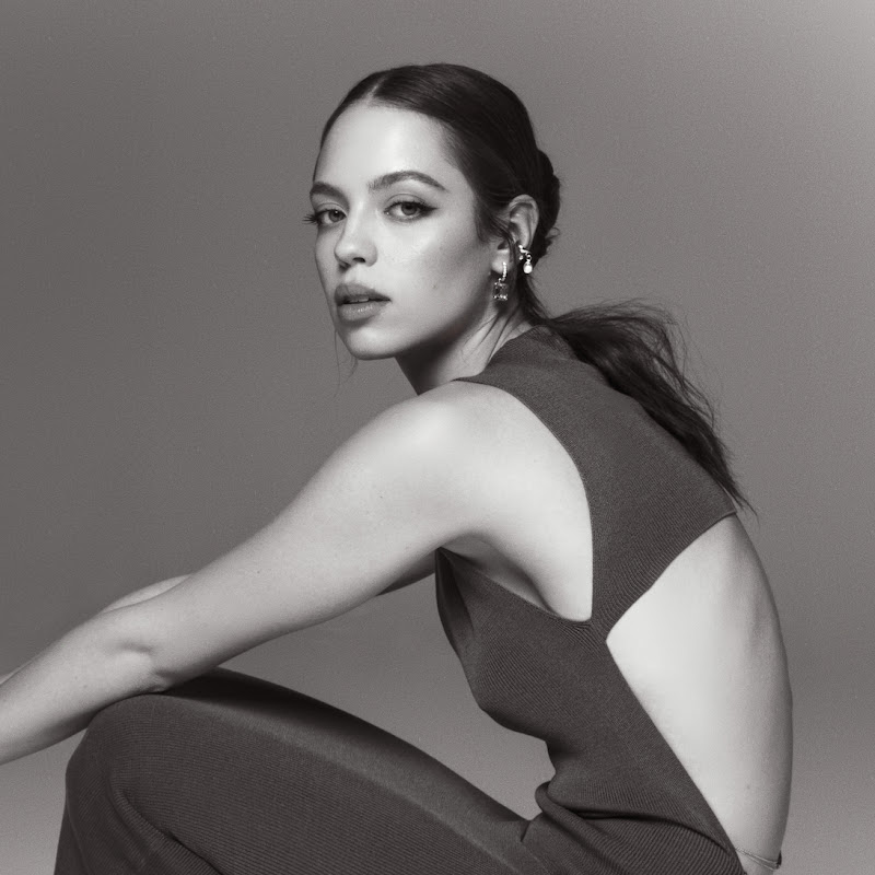 Claudia Sulewski avatar