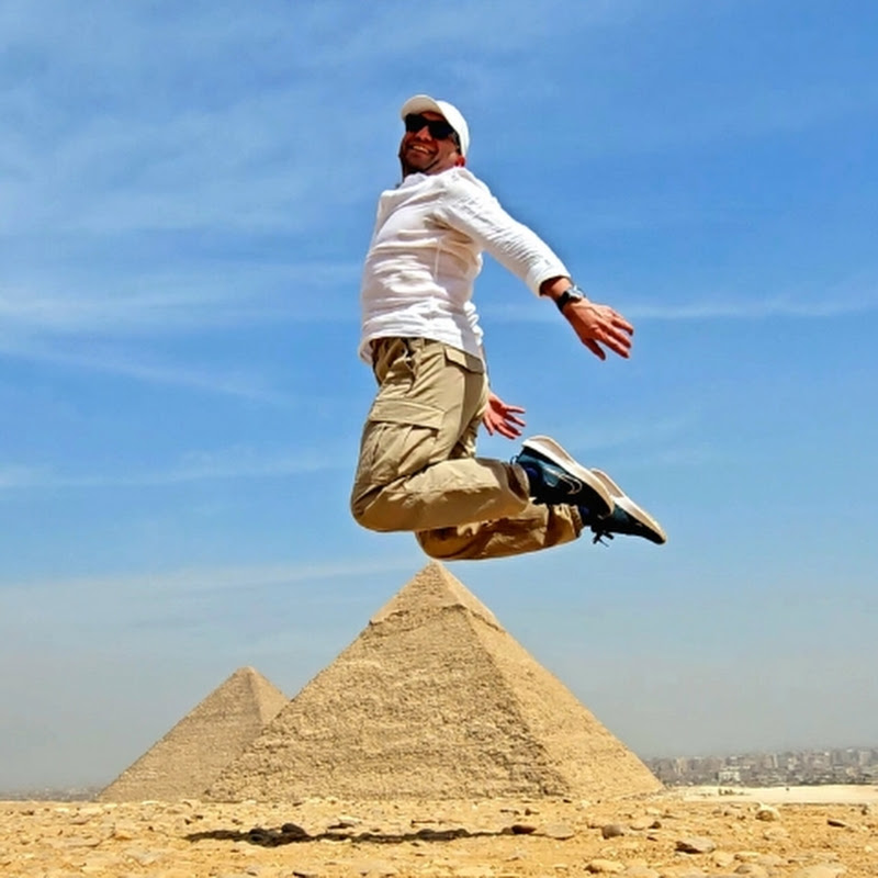 Walking Cities With Reza Habibi