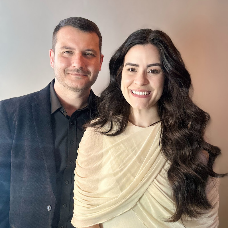 Amanda e Marcelo Família Virtuosa