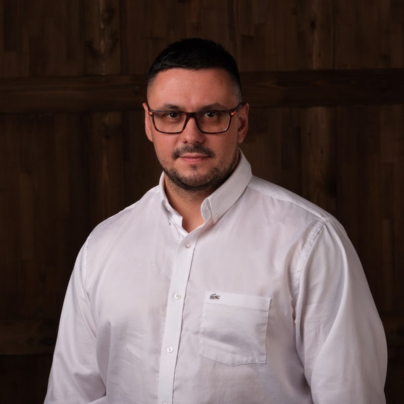 Доктор Лазарев Logo