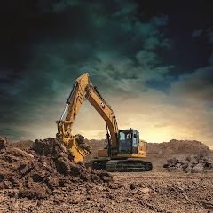 Excavator Maka.