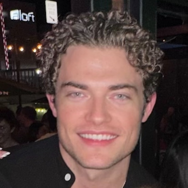 Brady Walczak