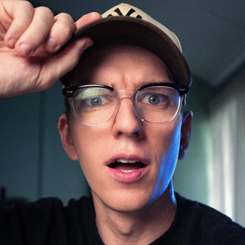 Zachary Staines Logo