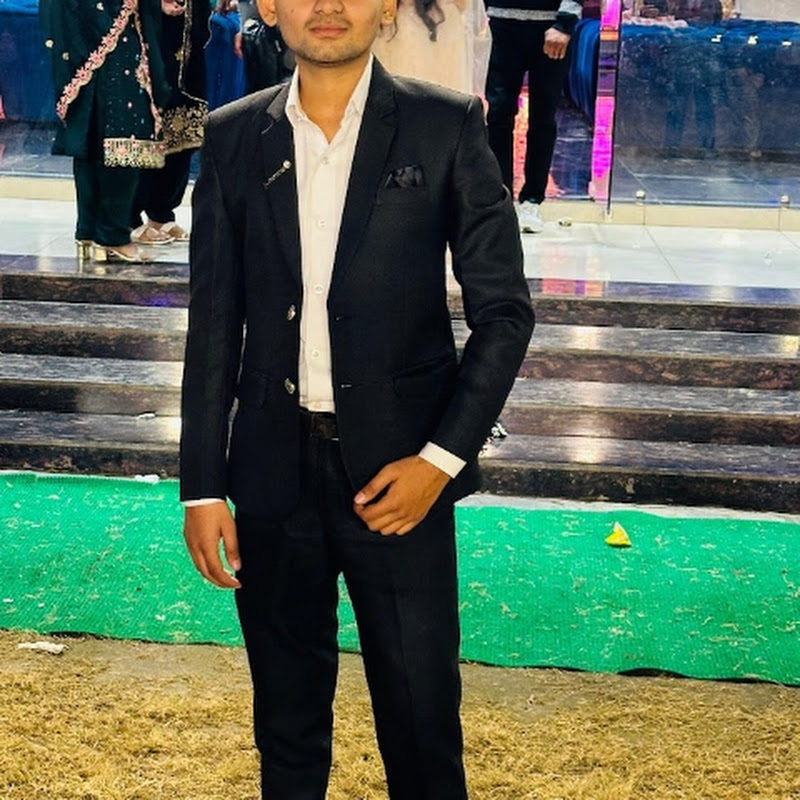 Hustel_With_Muzakkir