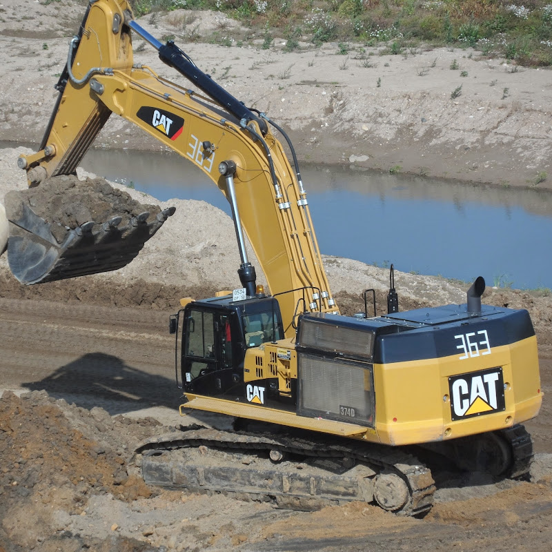 Pav4225 - Construction & Quarry Machines 