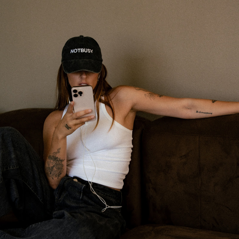Erin May Henry icon