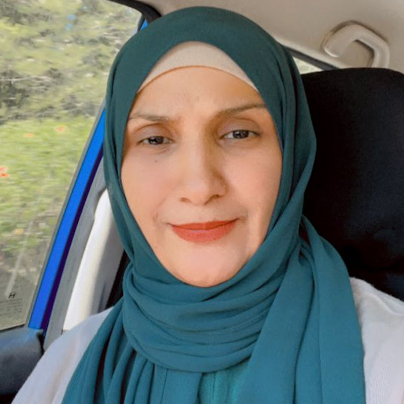 الاستاذة سكينة حسن الحبشي-Sukainah Hasan Alhebshi