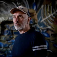 Yann Tiersen - Topic