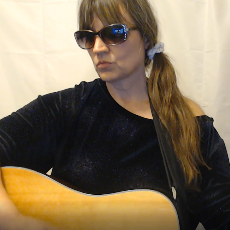 Artist Karen Shaver
