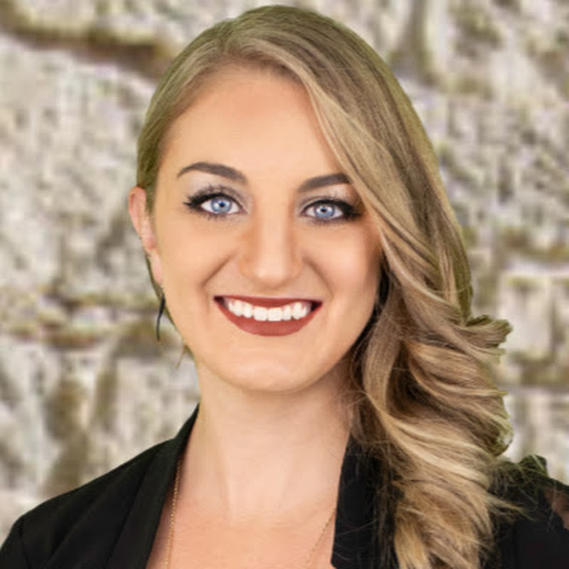 Natalie Mays, Realtor