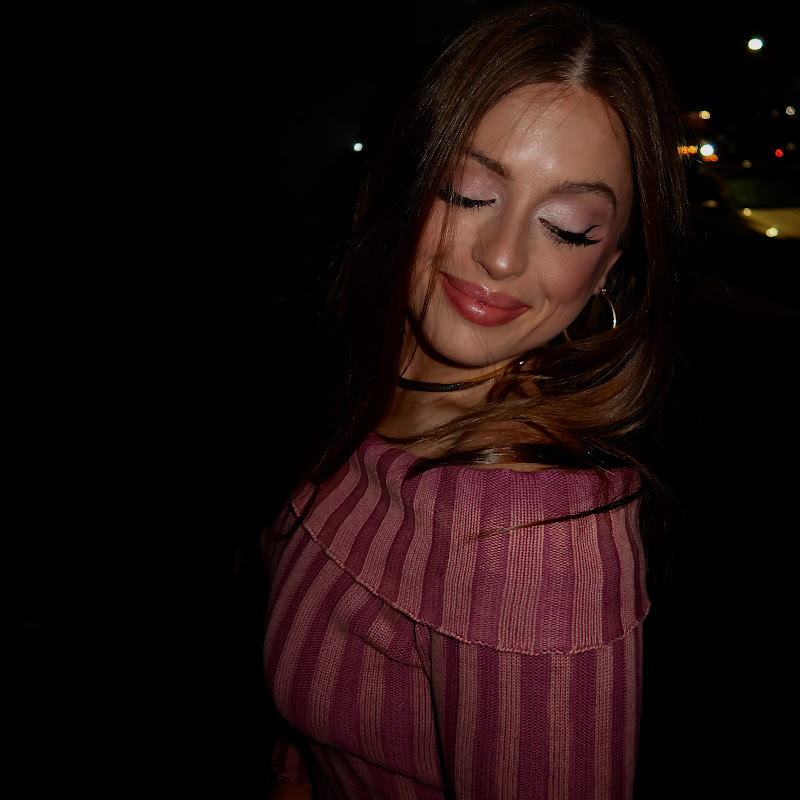 Claire Dawe 
