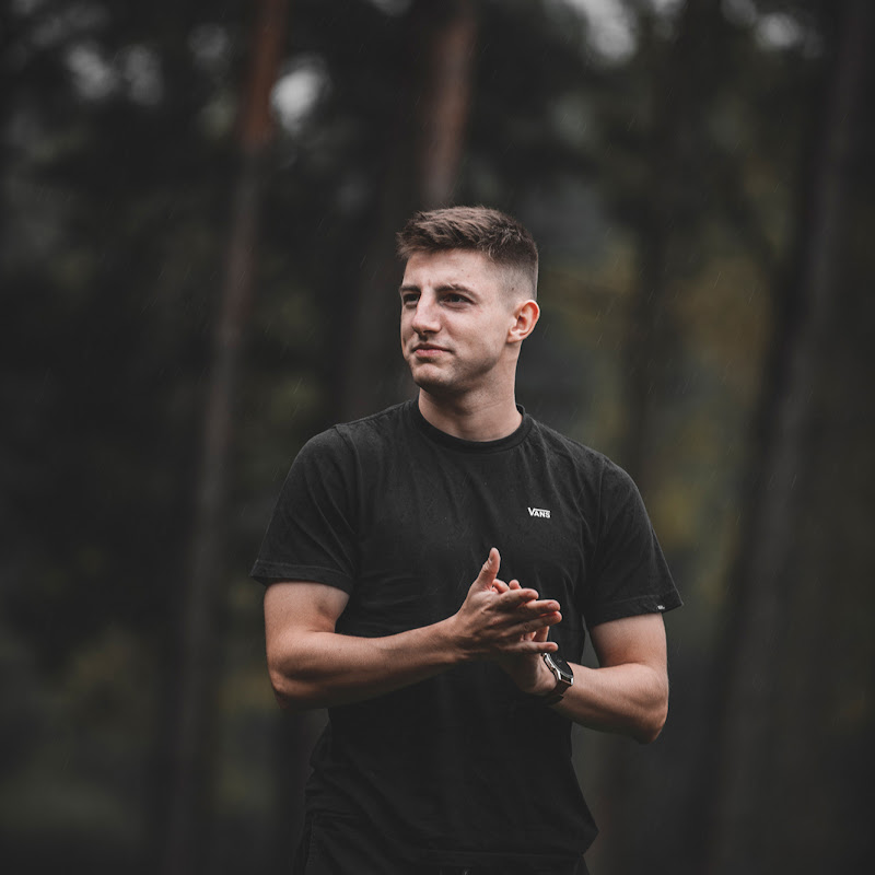 KOLO
