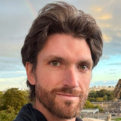 Stefan Burns